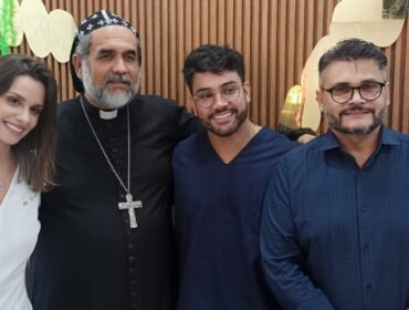 Padre Kelmon visita Clínica Holly em Arujá e confirma ser pré-candidato a prefeito na Capital