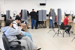 Eleições 2026: atendimento para título e biometria termina em 6 de maio; veja como agendar