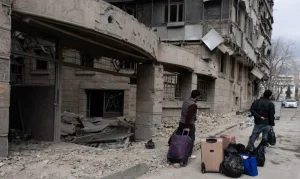 Crise Humanitária no Irã: 125 Mil Unidades Civis e 32 Universidades Danificadas por Ataques de Israel e EUA, Revela ONG