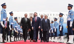 Sem Acordo de Paz: EUA Ameaçam Fechar Estreito de Ormuz e Interceptar Navios do Irã