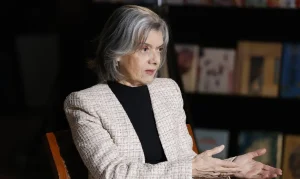 Cármen Lúcia Revela: Ataques Machistas no STF Levam Família a Pedir sua Saída da Corte