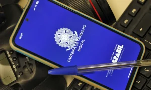 Governo Oficializa Auxílio-Creche e Jornada Menor para Milhares de Terceirizados Federais