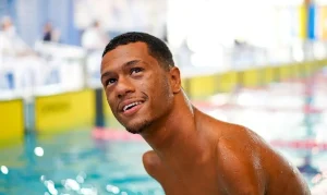Gabrielzinho: Nadador Brasileiro Disputa o Laureus de Melhor Atleta com Deficiência em Madrid