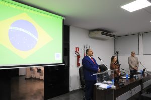 Vereadores de Arujá aprovam recursos para recapeamento da avenida Behr Brasil