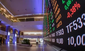 Bolsa despenca para menor nível desde janeiro: Dólar sobe e tensão política agita mercado brasileiro
