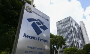 Arrecadação Federal Recorde em Abril: Governo Federal Supera R$ 278 Bilhões com Impulsionamento do Petróleo e Crescimento Econômico