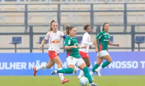 Palmeiras vence Bragantino e assume a liderança isolada do Brasileirão Feminino, com chance de ampliar vantagem