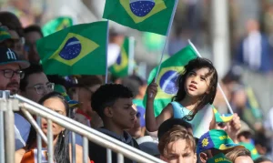 EUA Impõem ‘Soberania Limitada’ ao Brasil com Classificação de Facções como Terroristas, Alertam Especialistas