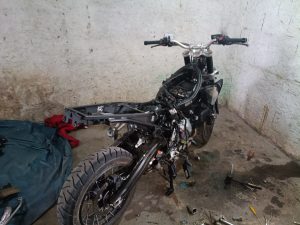PM e GCM detêm três pessoas e apreendem motos, arma e munições no Parque Rodrigo Barreto