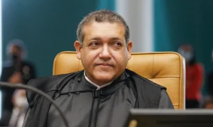 Fachin Barrar Pedido de Suspeição de Kassio Nunes para CPI do Banco Master, Senadores Alegam Amizade com Investigado