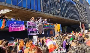Caminhada de Mulheres Lésbicas e Bissexuais em SP: Vozes Contra a Violência e por Justiça em Memeória de Luana Barbosa