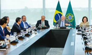 Gasolina Mais Verde: Governo Anuncia Aumento de Etanol na Mistura para Turbinar Economia e Meio Ambiente