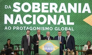 Brasil não se curva a ninguém: Durigan defende soberania nacional e Pix como patrimônio estratégico contra interferências globais