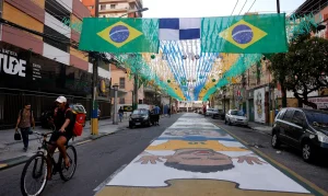 Ruas do Rio Ganham Cores da Copa: Decoração une Comunidades e Celebra o Hexa