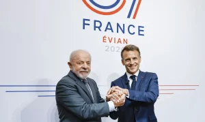 Lula na Cúpula do G7: Encontros Estratégicos com Macron e Parmelin Moldam Futuro do Brasil em Defesa, Comércio e Tecnologia