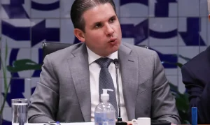 Fim da Escala 6×1 em Debate: Arthur Lira Convoca Líderes para Votação Urgente do PL que Muda Jornada de Trabalho
