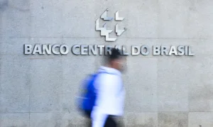 Copom Decide Selic: Juros Podem Cair ou Ficar Altos? Mercado Aposta em 13,5% em 2026 com IPCA Acima da Meta