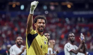 Vozinha, o Goleiro “Lenda” de Cabo Verde, Rouba a Cena na Copa e Deixa Gigantes da FIFA Boquiabertos com Defesas Milagrosas