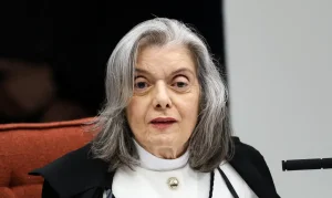 Cármen Lúcia: Judiciário busca credibilidade com ética e transparência, não aprovação popular, diz ministra do STF
