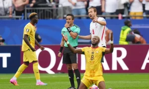 Copa do Mundo: Gana segura empate contra Inglaterra em duelo eletrizante e frustra torcida com placar zerado no Grupo L