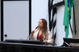 Arujá amplia Lei do Desembarque Seguro e reforça proteção a mulheres e grupos vulneráveis