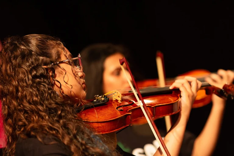 Oportunidade Única: Programa GURI em SP abre 60 MIL VAGAS para Cursos de Canto e Instrumentos Gratuitos em Julho
