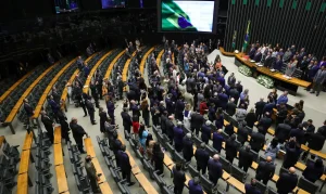STF: Apenas 7 de 21 partidos explicam interferência em emendas parlamentares, Flávio Dino aguarda explicações
