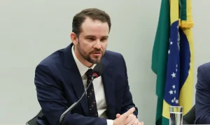 Durigan: Dívida do Brasil é menor que de EUA e Europa, mas juros altos são o principal desafio fiscal