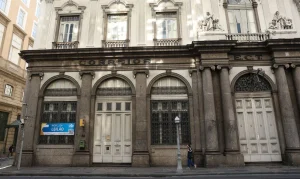 Antiga Sede dos Correios no Rio Vai a Leilão: Edifício Histórico de R$ 53 Milhões Gera Debate Sobre Patrimônio Cultural