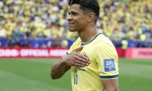 Douglas Santos, herói do ouro olímpico, usa experiência para liderar o Brasil rumo ao Hexa na Copa do Mundo