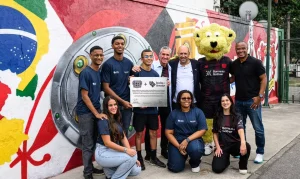 Jorginho e Bayer Leverkusen Unem Forças no Rio para Transformar Jovens em Profissionais de Sucesso