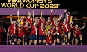 Espanha pode fazer história na Copa masculina e unificar títulos mundiais de futebol feminino e masculino simultaneamente