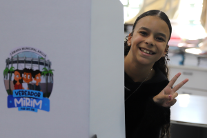 Eleições do Vereador Mirim mobilizam estudantes da rede municipal em Arujá