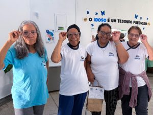 Arujá inicia entrega de mais de 230 óculos gratuitos