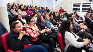 PALESTRA SOBRE TEA, COMUNICAÇÃO E APRENDIZAGEM REÚNE MAIS DE 140 PROFISSIONAIS EM ARUJÁ