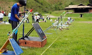Jornada de Foguetes 2026: Jovens Genios do Brasil se Reunem para Competição Científica com Foguetes Eletrônicos e Parabéns