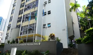 Polícia Civil do Rio: Operação Contenção mira desmanches ilegais e roubo de carros do Comando Vermelho