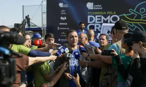 Nunes Marques: Justiça Eleitoral Abre Urnas Diante da População para Provar Confiabilidade da Votação