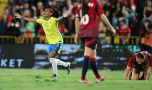 Futebol Feminino Ganha Impulso: Câmara Aprova Lei com Regras e Incentivos para Profissionalização e Igualdade no Esporte