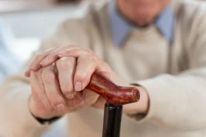 Colesterol Alto em Idosos: Médico do Iamspe Revela o Maior Desafio e Como Superar com Mudança de Comportamento