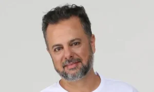 Veterinário Wilson Grassi, do Democrata, Lança Candidatura Presidencial Focada na Causa Animal e Gestão Empresarial