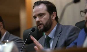 Durigan assume mediação: Rio de Janeiro busca renegociar R$ 26 bilhões em dívidas com BNDES e Banco do Brasil