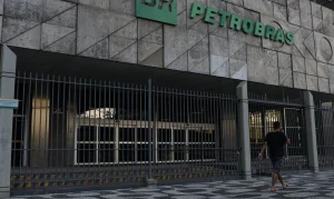 Petrobras mira Gana: Gigante brasileira expande atuação na África em busca de novas fronteiras de petróleo e gás