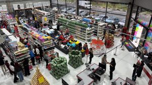 Universo Utilidades inaugura segunda loja em Arujá e mantém preços populares