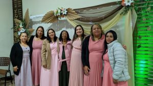 Feriado chuvoso vira cenário para encontro de fé e comunhão entre mulheres