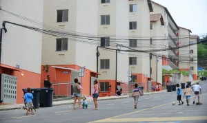 Bolsa Família 2027: Governo propõe congelamento do benefício mínimo de R$ 600 e reduz verba; veja o impacto
