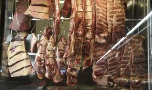 Exportação de Carne Bovina Sofre Queda Brusca em Agosto: Cota Chinesa Impacta Vendas e Preços no Mercado Internacional