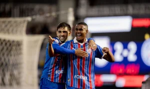 Bahia Embala Terceira Vitória Consecutiva no Brasileirão e Sobe para o G-5 Contra o Bragantino