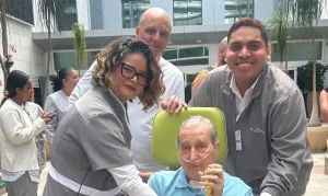 Carlos Alberto Parreira, o lendário técnico da Seleção, recebe alta após 80 dias internado por inflamação pulmonar no Rio de Janeiro