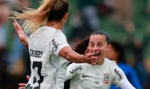 Corinthians na Semifinal! Brabas vencem Cruzeiro e encaram o Bahia em busca do 8º título brasileiro feminino